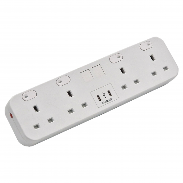 HICON FOUR - 4 UK socket desktop power unit with dual USB and Media outputs in WHITE