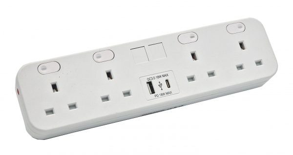 HICON FOUR - 4 UK socket desktop power unit with dual USB and Media outputs in WHITE