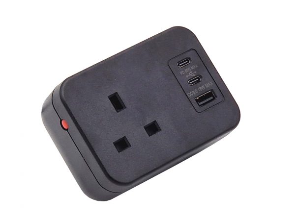 Hicon one single uk socket desktop power unit with dual USB black