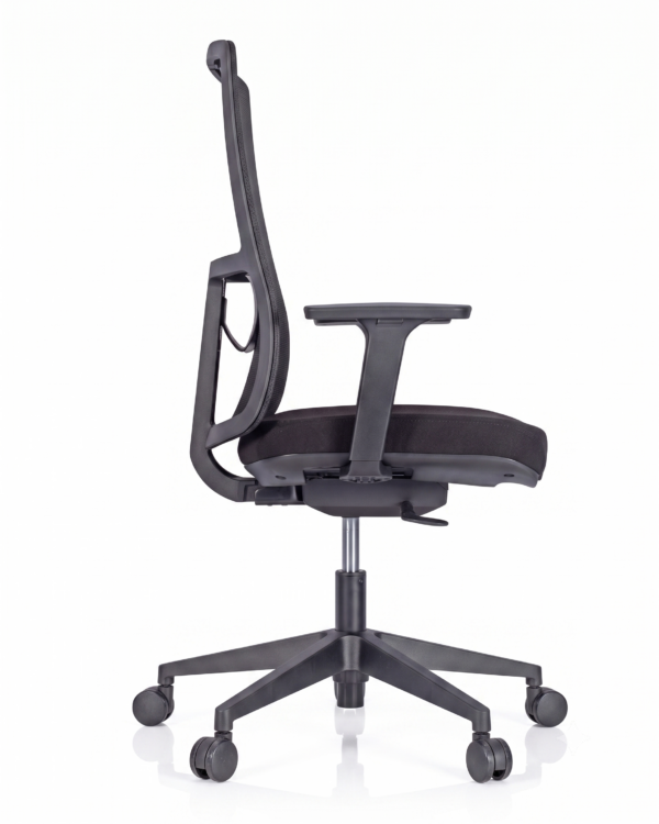 Arc task chair black